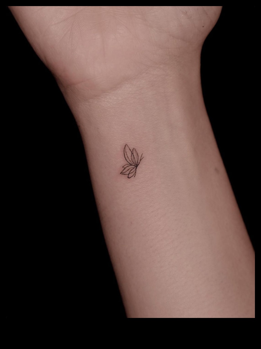 Sīki testamenti: nozīmīgi stāsti par plaukstas locītavu tetovējumiem