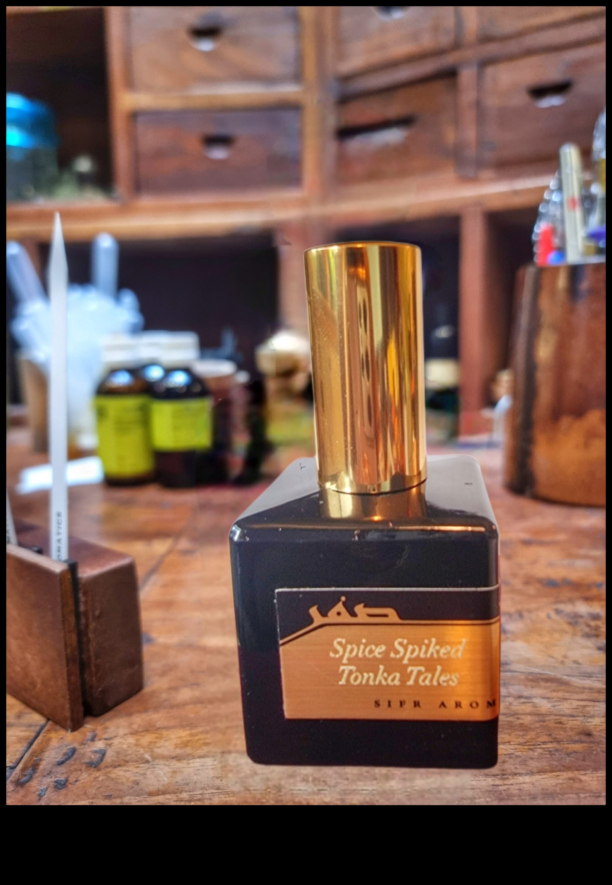 Izveidotas hronikas: stāsti, kas stāstīti jūsu unikālajām drosmīgajām rokām