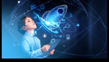 Digitālie prāti: Mācību nākotnes veidošana ar ML