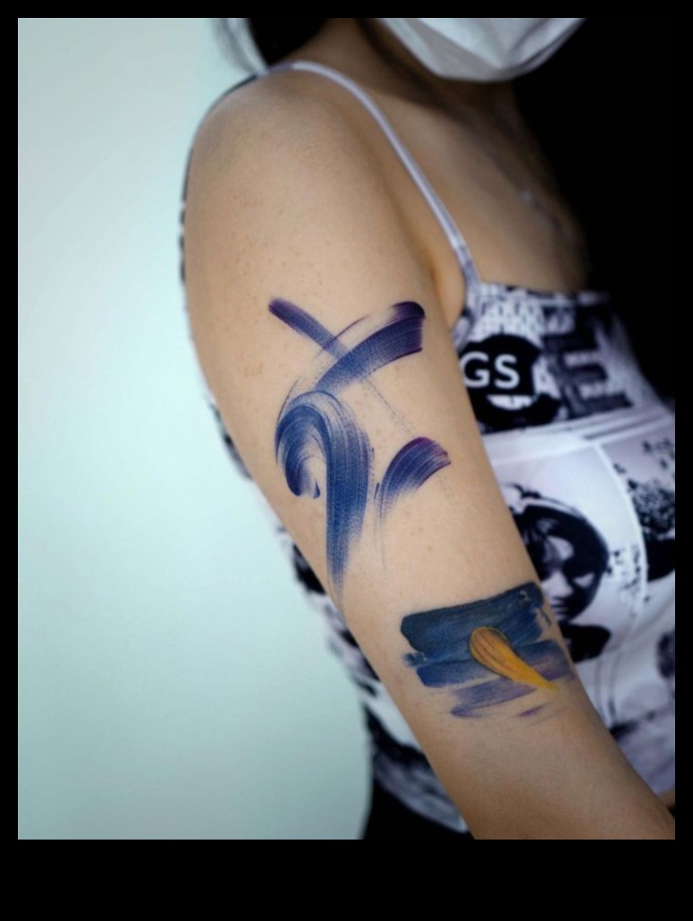 Treknrakstā otas triekas: meistarība Statement Arm Tetovējuma stāstos