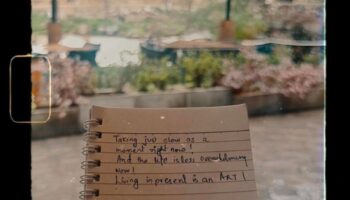 Viesabonēšanas rapsodija: ceļotāja izpētes simfonija